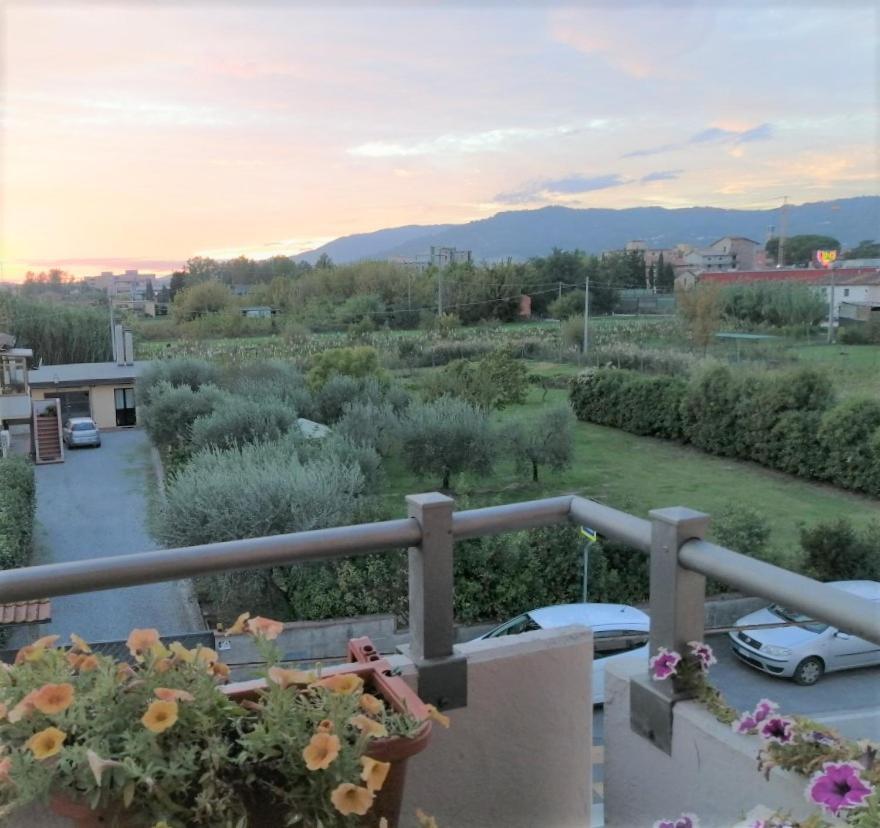 Casa Lella Apartment Монтекатини Терме Екстериор снимка